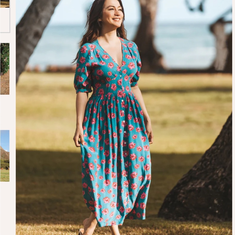 Ángels by the Sea Nani Hibiscus Hawaiian Dress size S